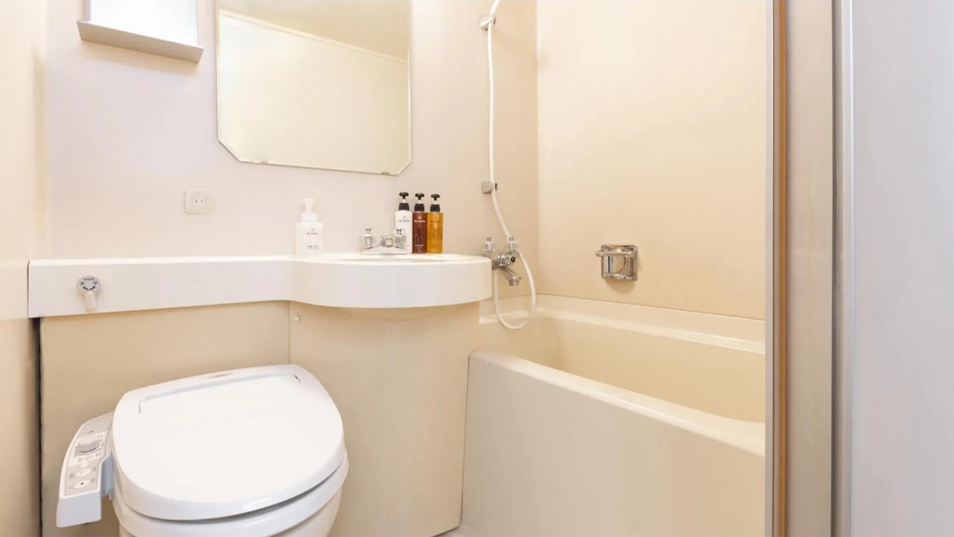 Hotel The Onefive Osaka Namba Dotonbori - Vacation Stay 51522V Japan